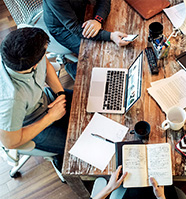 海南艾界遭凤股份公司